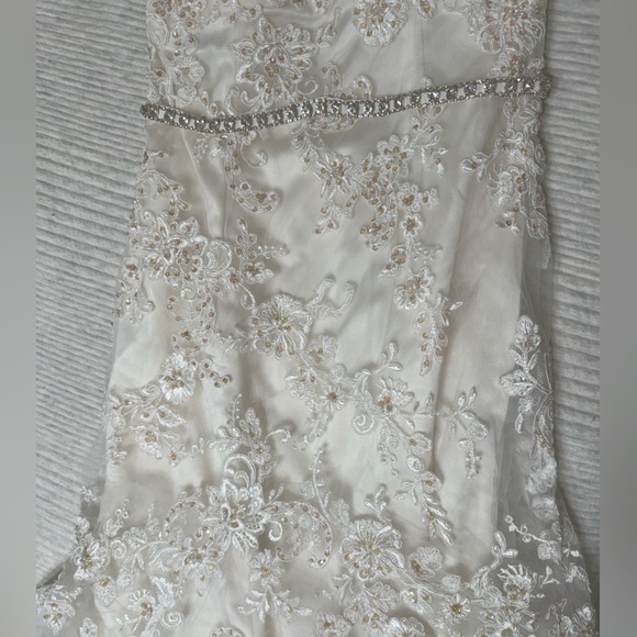 Casablanca Wedding gown/dress Style 2099 Size 10 - Picture 6 of 12